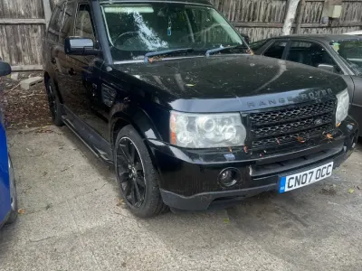 Käytetty Land Rover Range Rover Sport First Edition 2007 Musta Katumaasturi
