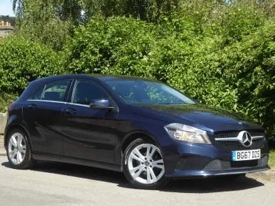 Used Mercedes A180 109 HP (80 kW) 2017 Blue Hatchback