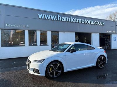 Begagnad Audi TT Black Edition 2017 Vit Sportkupé