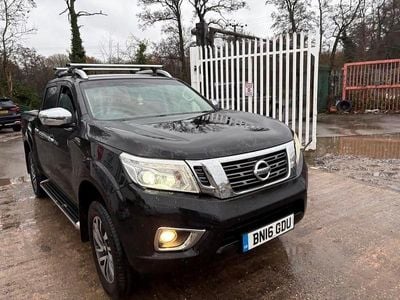 Black Used 2016 Nissan Navara Tekna Pickup | £5,795 (Super price)