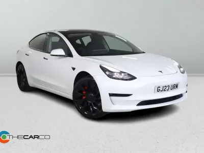 Używany Tesla Model 3 Performance 82 kW (112 KM) 2023 Biały Sedan/Limuzyna