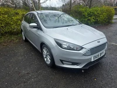 Begagnad Ford Focus Titanium 115 HK (84 kW) 2015 Silver Halvkombi