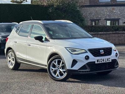 White Used 2024 Seat Arona FR SUV | £14,480 (Good price)