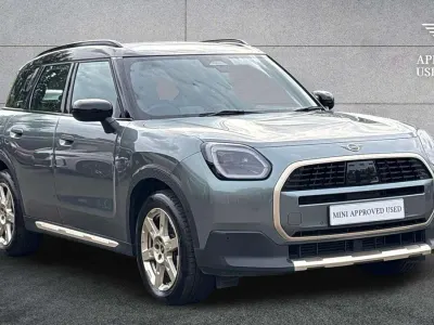 Usado Mini Countryman 168 CV (123 kW) 2024 Verde SUV