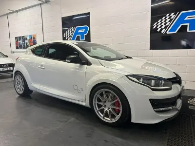 Used Renault Mégane Coupé Trophy 2014 White Coupe