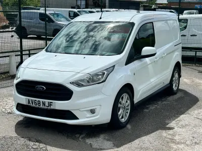 Used Ford Transit Connect Limited 120 HP (88 kW) 2018 White MPV