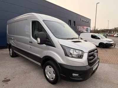 Używany Ford Transit Trend 130 KM (95 kW) 2024 Srebrny Van