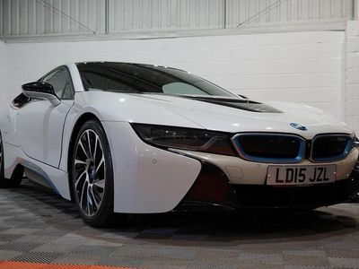 Used BMW i8 Impressive 362 HP (266 kW) 2015 White Coupe