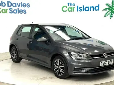 Used VW Golf VII SE 125 HP (91 kW) 2017 Grey Hatchback