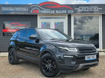 Used Land Rover Range Rover evoque SE 2017 Black Estate