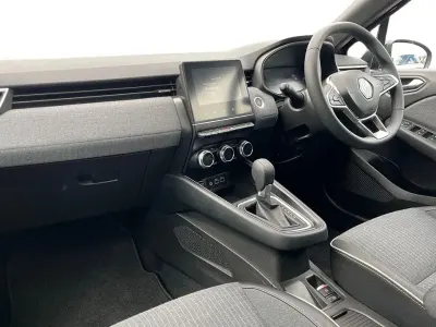 Used Renault Clio V