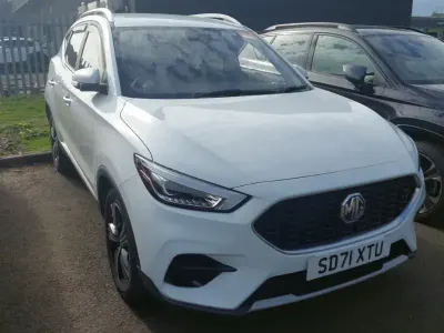 Używany MG ZS Excite 106 KM (77 kW) 2021 Biały SUV