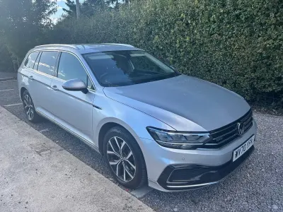 Used VW Passat GTE 218 HP (160 kW) 2020 Silver Estate