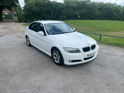 Used BMW 320 Efficient Dynamics 2011 White Sedan