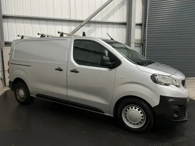 Käytetty Peugeot Expert