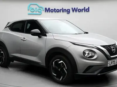 Used Nissan Juke N-Connecta 114 HP (83 kW) 2023 Silver SUV