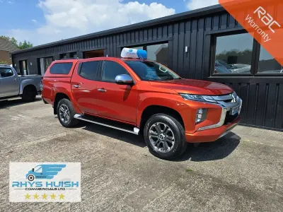 Used Mitsubishi L200 181 HP (133 kW) 2021 Orange Pickup