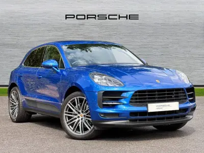Used Porsche Macan 349 HP (256 kW) 2020 Sapphire blue SUV
