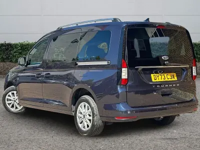 Used Ford Tourneo