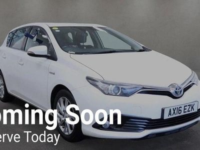 Used Toyota Auris Hybrid Business Edition 2016