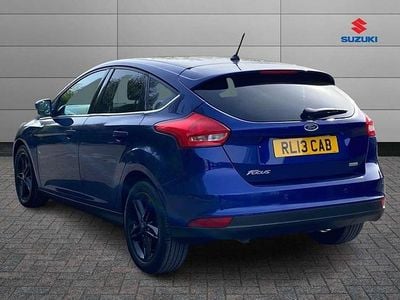 Used Ford Focus Zetec 99 HP (72 kW) 2018 Blue Hatchback