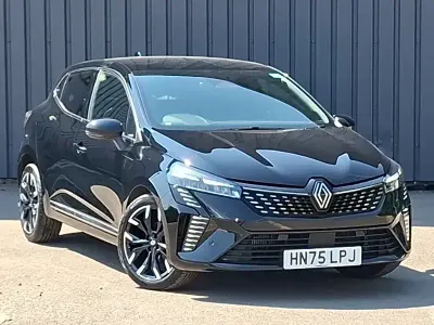 Used Renault Clio Techno 90 HP (66 kW) 2025 Black Hatchback