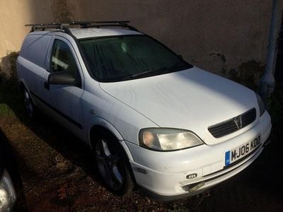 White Used 2006 Vauxhall Astra Van | £1,195
