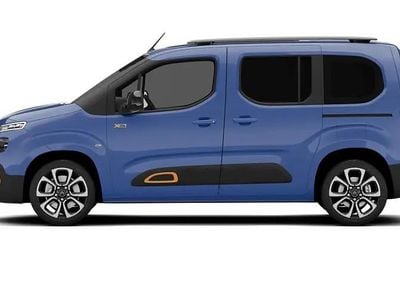 Used Citroën Berlingo Flair 99 HP (72 kW) 2017 Blue MPV