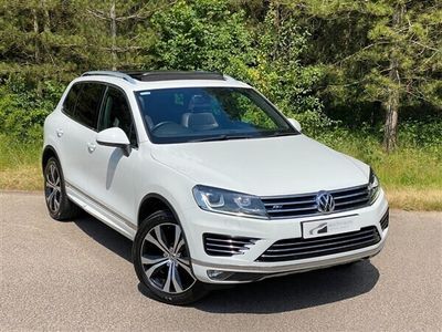 used VW Touareg 3.0 TDI V6 BlueMotion Tech R-Line Tiptronic 4WD Euro 6 (s/s) 5dr