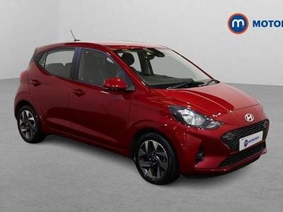 Used Hyundai i10 Advanced 79 HP (58 kW) 2025 Red Hatchback