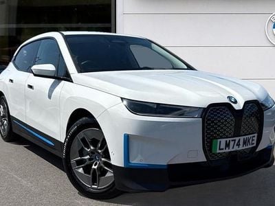 BMW iX