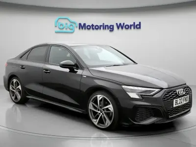 Używany Audi A3 S-Line 150 KM (110 kW) 2022 Czarny Sedan/Limuzyna