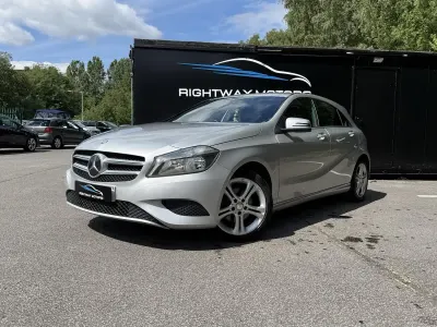 Used Mercedes A180 Sport Edition 122 HP (89 kW) 2015 Silver Hatchback
