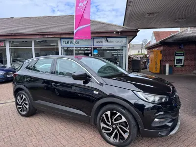 Used Vauxhall Grandland X Elite 130 HP (95 kW) 2019 Black SUV
