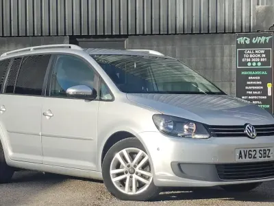 Used VW Touran SE 138 HP (101 kW) 2012 Silver MPV