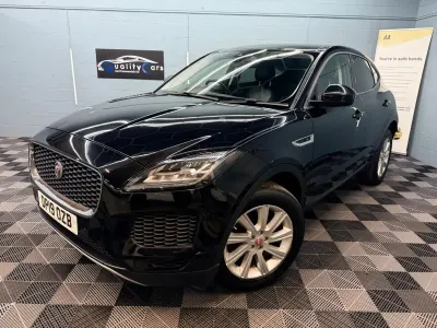 Begagnad Jaguar E-Pace S 150 HK (110 kW) 2019 Svart SUV