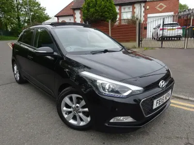 Used Hyundai i20 Premium SE 100 HP (73 kW) 2015 Black Hatchback