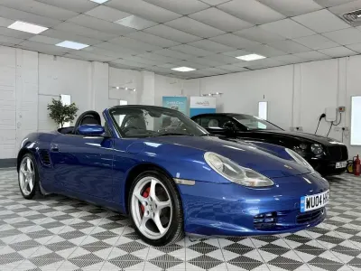 Usado Porsche Boxster 260 HP (191 kW) 2004 Azul Cabrios