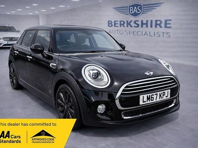 Used Mini Cooper Hatch 136 HP (100 kW) 2017 Black Hatchback