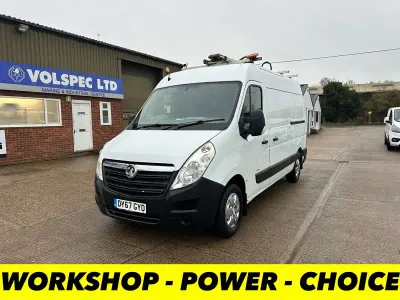 Used Vauxhall Movano 130 HP (95 kW) 2018 White MPV