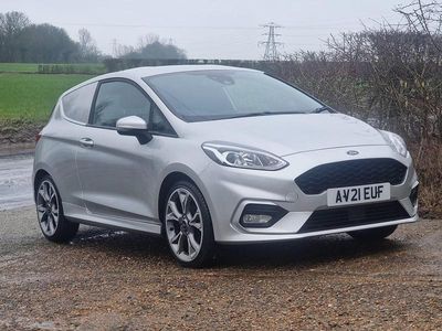 Usado Ford Fiesta Sport 2021 Prateado Citadino