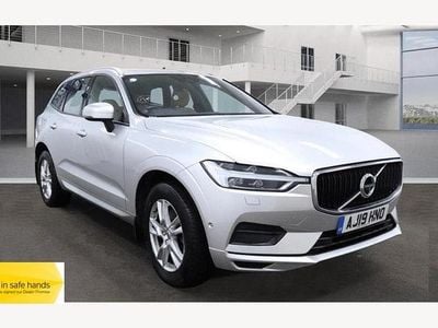 Used Volvo XC60 Momentum 2019 Silver SUV