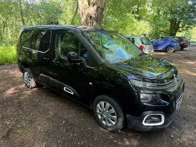 Used Citroën Berlingo Feel 2021 Black MPV