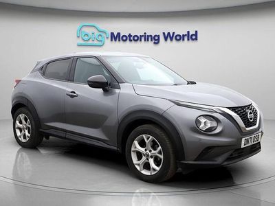 Used Nissan Juke N-Connecta 114 HP (83 kW) 2022 Grey SUV