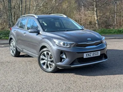 Usado Kia Stonic 118 CV (86 kW) 2018 Gris SUV