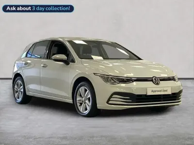 Used VW Golf VIII Life 130 HP (95 kW) 2020 White Hatchback