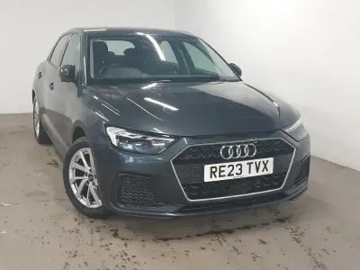 Usado Audi A1 Sport 95 CV (69 kW) 2023 Gris SUV