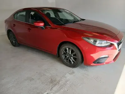 Used Mazda 3 165 HP (121 kW) 2015 Red Sedan