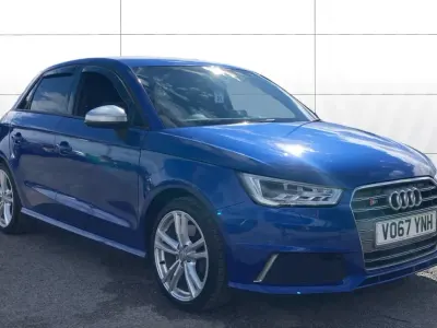 Used Audi A1 Design 231 HP (169 kW) 2017 Blue Hatchback
