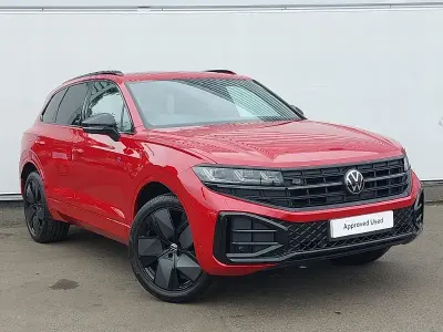 Used VW Touareg Black Edition 286 HP (210 kW) 2025 Red SUV